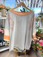 Load image into Gallery viewer, Prescott STRIPED MIX PRINT WASHED TOP