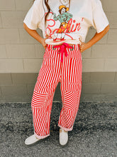 Load image into Gallery viewer, Darlin’ Girl Graphic Artisan Tee