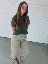 Load image into Gallery viewer, Charcoal Free Soul Sweater Vest - stretchy