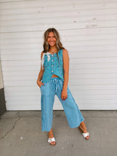 Load image into Gallery viewer, Blue Lace Cotton Knit Cut Off Pants -stretch