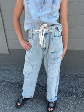 Load image into Gallery viewer, Milo Trend Patch Rope tie Barrel Denim- structured denim