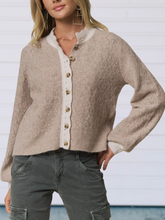Load image into Gallery viewer, Ava Color Contrast Scallop Cardi- Super Soft
