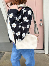 Load image into Gallery viewer, Elantra Luxe Woven Crossbody Purse