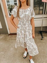 Load image into Gallery viewer, Paisley Floral Dress- elastic waist