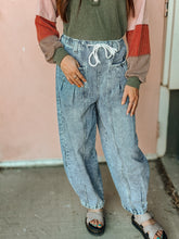 Load image into Gallery viewer, Maggie Barrel Blue Jean Denim