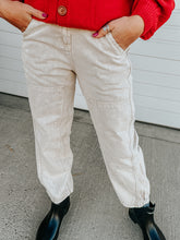 Load image into Gallery viewer, Oatmeal Barrel Washed Denim-Elastic Waist