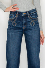 Load image into Gallery viewer, Lainey Trendsetter Straight Leg Denim Pants- stretchy
