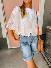 Load image into Gallery viewer, Boyfriend KanCan Denim Bermuda Shorts-Stretchy
