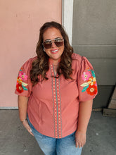 Load image into Gallery viewer, [PLUS] Maeve Embroidered Blouse-chiffon
