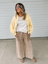 Load image into Gallery viewer, Butter Yellow Free Soul Chunky Knit Shacket- Stretch
