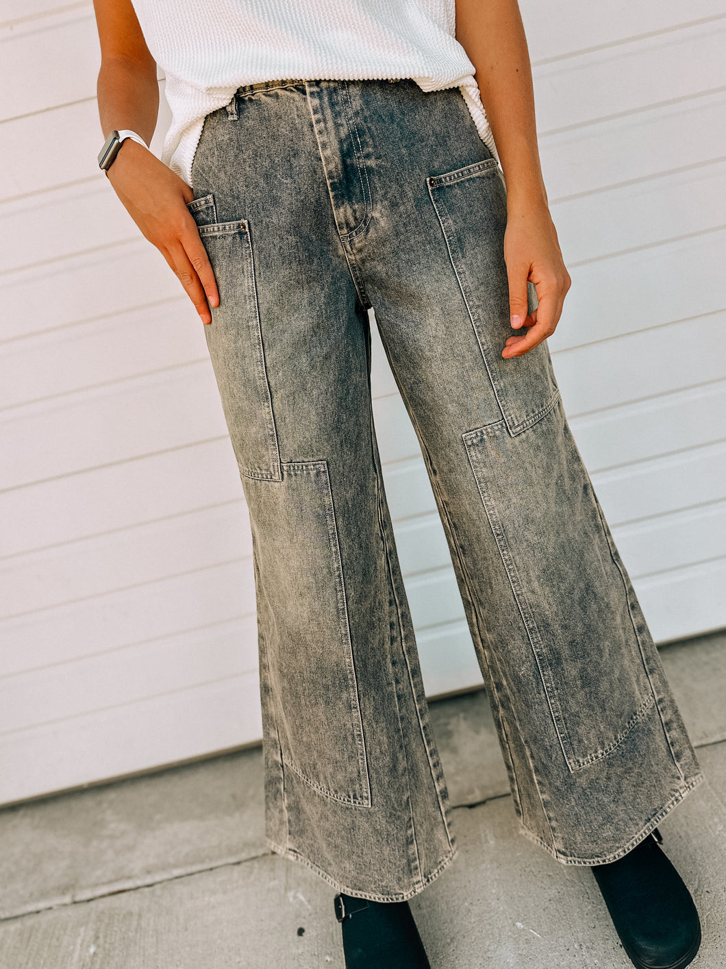 Utility Washed Denim Elastic Waist Wide Leg Pants