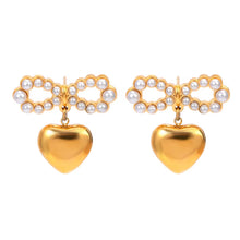 Load image into Gallery viewer, [LUXE] Pearl Heart Bow Earring - 18K Gold Plated Waterproof Sterling Silver
