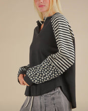 Load image into Gallery viewer, Black Free Soul Vibes Pullover- super soft
