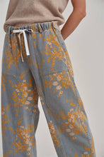 Load image into Gallery viewer, Sadie Flora Barrel Denim Pants
