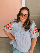 Load image into Gallery viewer, [PLUS] Avalia Pinstripe Blouse- Loose
