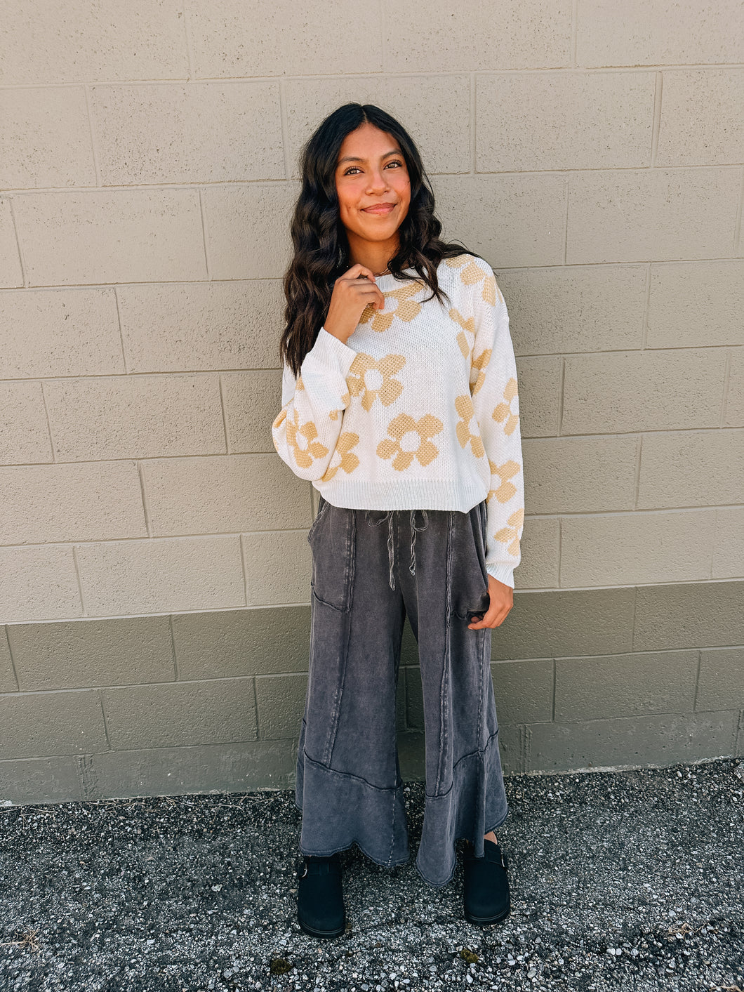 Marigold Daisy Flower Sweater top