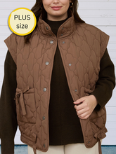 Load image into Gallery viewer, [PLUS] Coco Sydnee Quilted Puff Vest
