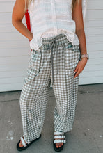 Load image into Gallery viewer, Gingham Patch Pocket Barrel Knit Pants- soft cotton
