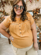 Load image into Gallery viewer, [PLUS] Sunflower Gold Blouse
