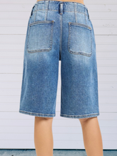 Load image into Gallery viewer, Hilton Statement Bermudas - Super Stretch
