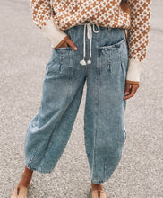 Load image into Gallery viewer, Maggie Barrel Blue Jean Denim
