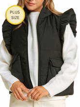 Load image into Gallery viewer, [PLUS] Black Flirt Puffer Vest
