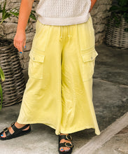 Load image into Gallery viewer, [SALE] Bright Green Cargo Boho Pants-stretchy
