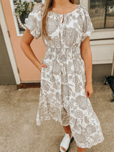 Load image into Gallery viewer, Paisley Floral Dress- elastic waist
