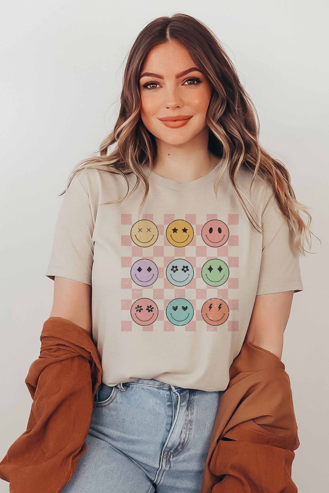 Smiles N Daisy Artisan Graphic Tee